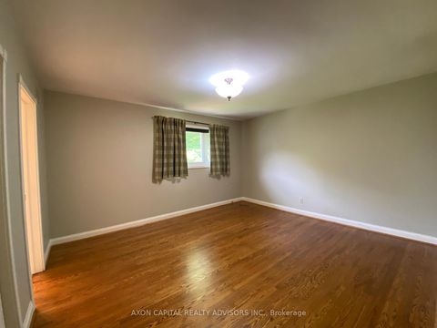 Photo 36 at 108 Old Colony Road, Windfields, Toronto