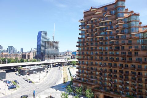 Photo 15 at 922 - 118 Merchants' Wharf, Waterfront Communities C8, Toronto