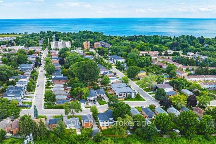 Photo 49 at 202 Queen Street W, Port Credit, Mississauga