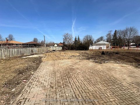Photo 2 at 88-A Hurricane Avenue N, West Woodbridge, Vaughan