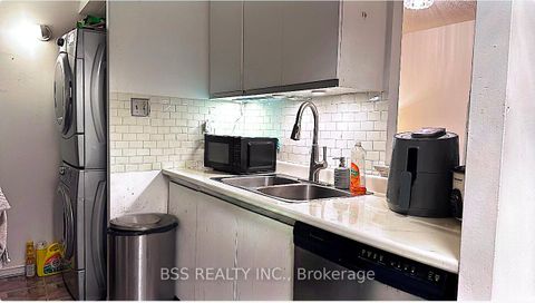 Photo 9 at 1208 - 5 Greystone Walk Drive E, Kennedy Park, Toronto