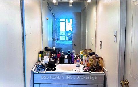Photo 12 at 1208 - 5 Greystone Walk Drive E, Kennedy Park, Toronto
