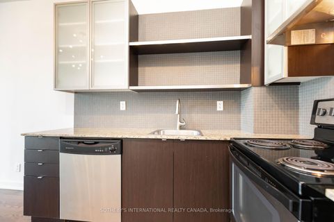 Photo 10 at 609 - 33 Lombard Street, Yonge Corridor, Toronto