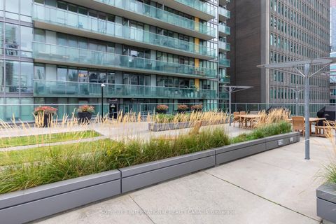 Photo 32 at 609 - 33 Lombard Street, Yonge Corridor, Toronto