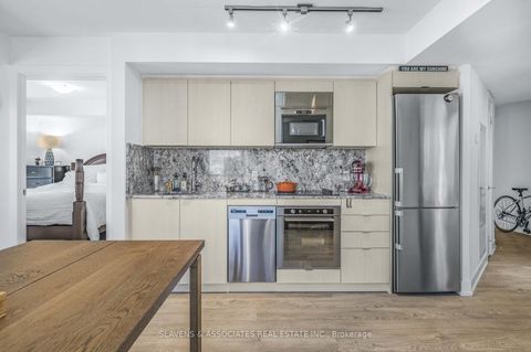 Photo 11 at 2633 - 5 Mabelle Avenue, City Centre West, Toronto