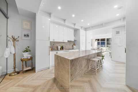 Photo 3 at 409 - 2181 Yonge Street, Mount Pleasant West, Toronto
