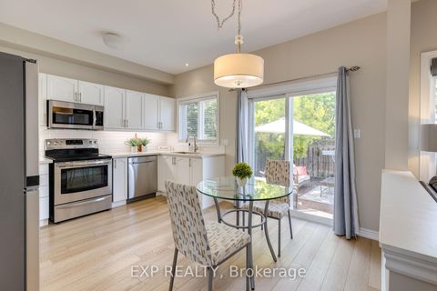 Photo 6 at 30 Earl Stewart Drive, Bayview Wellington, Aurora
