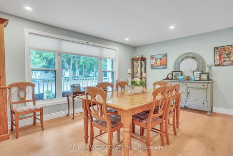 Photo 3 at 26 Granville Street, Allandale, Barrie