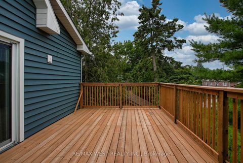 Photo 9 at 26 Granville Street, Allandale, Barrie
