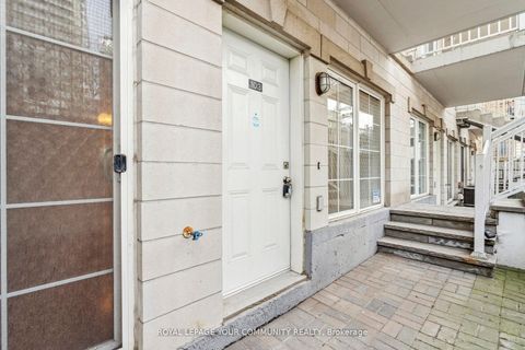 Photo 2 at 103 - 207 Wellesley Street E, South St. James Town, Toronto