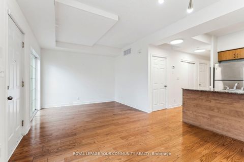 Photo 9 at 103 - 207 Wellesley Street E, South St. James Town, Toronto