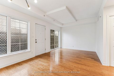 Photo 10 at 103 - 207 Wellesley Street E, South St. James Town, Toronto