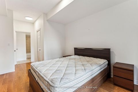 Photo 23 at 103 - 207 Wellesley Street E, South St. James Town, Toronto