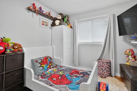 Photo 18 at 3 Player Drive, East Bayfield, Barrie