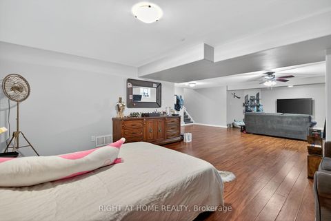 Photo 27 at 3 Player Drive, East Bayfield, Barrie