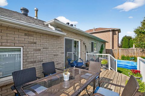 Photo 35 at 3 Player Drive, East Bayfield, Barrie