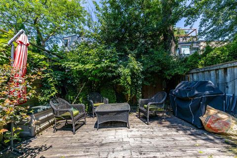 Photo 37 at 10 Follis Avenue, Annex, Toronto