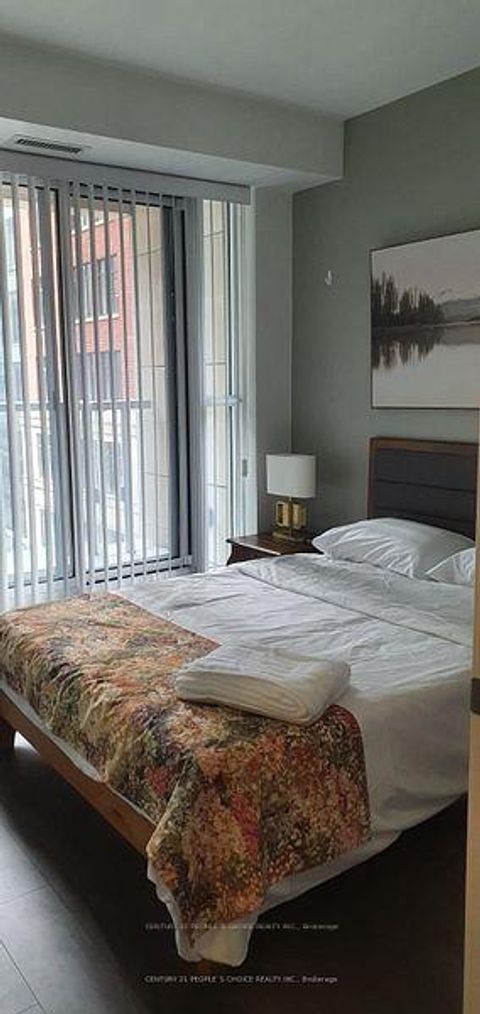 Photo 5 at 411 - 70 Temperance Street, Bay Street Corridor, Toronto