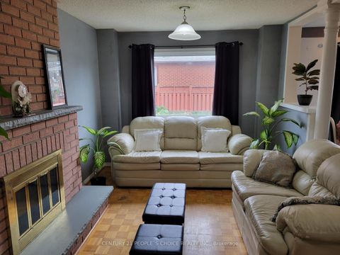 Photo 9 at 164 Cinrickbar Drive, Clairville, Toronto