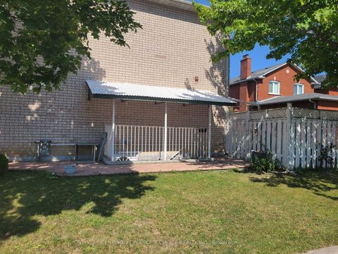 Photo 40 at 164 Cinrickbar Drive, Clairville, Toronto