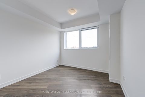 Photo 2 at 708 - 159 Wellesley Street E, South St. James Town, Toronto
