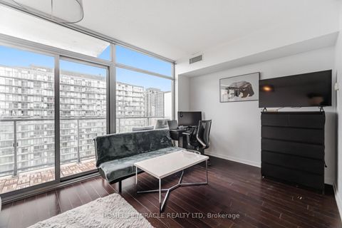 Photo 12 at 2413 - 105 The Queensway Avenue, Swansea, Toronto