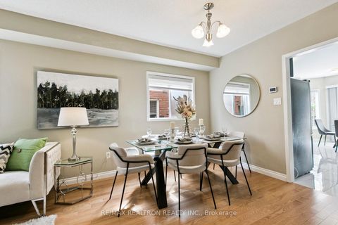 Photo 10 at 240 Austinpaul Drive, Summerhill Estates, Newmarket