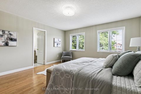 Photo 26 at 240 Austinpaul Drive, Summerhill Estates, Newmarket