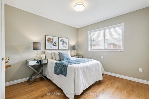 Photo 31 at 240 Austinpaul Drive, Summerhill Estates, Newmarket