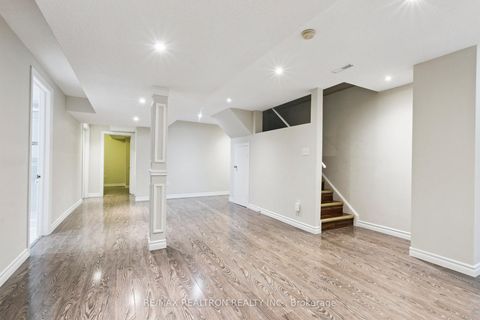 Photo 39 at 240 Austinpaul Drive, Summerhill Estates, Newmarket