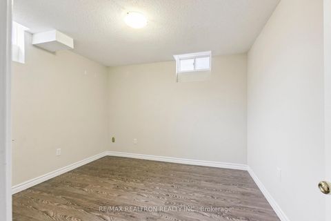 Photo 41 at 240 Austinpaul Drive, Summerhill Estates, Newmarket