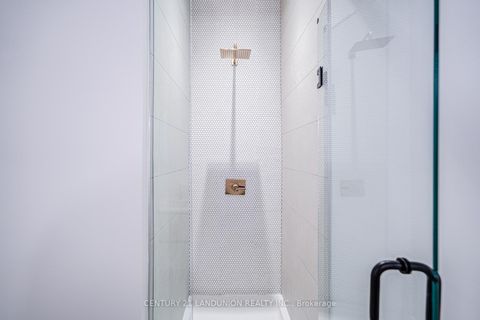 Photo 13 at 102 - 1285 Queen Street E, Coxwell, Toronto