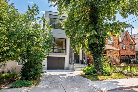 Photo 1 at 19 Ivy Avenue, South Riverdale, Toronto