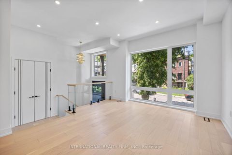 Photo 4 at 19 Ivy Avenue, South Riverdale, Toronto