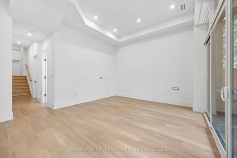Photo 40 at 19 Ivy Avenue, South Riverdale, Toronto