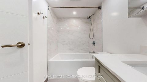 Photo 14 at 1806 - 15 Maitland Place, South St. James Town, Toronto