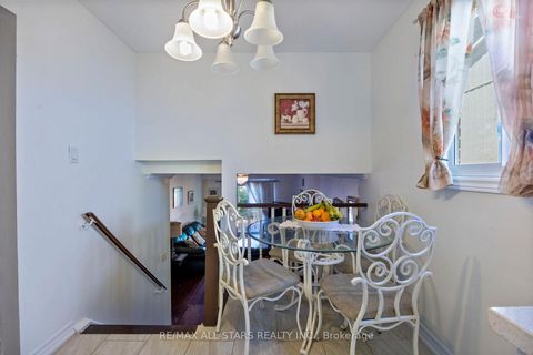 Photo 6 at 54 Kennaley Crescent E, Agincourt North, Toronto