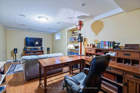 Photo 11 at 54 Kennaley Crescent E, Agincourt North, Toronto