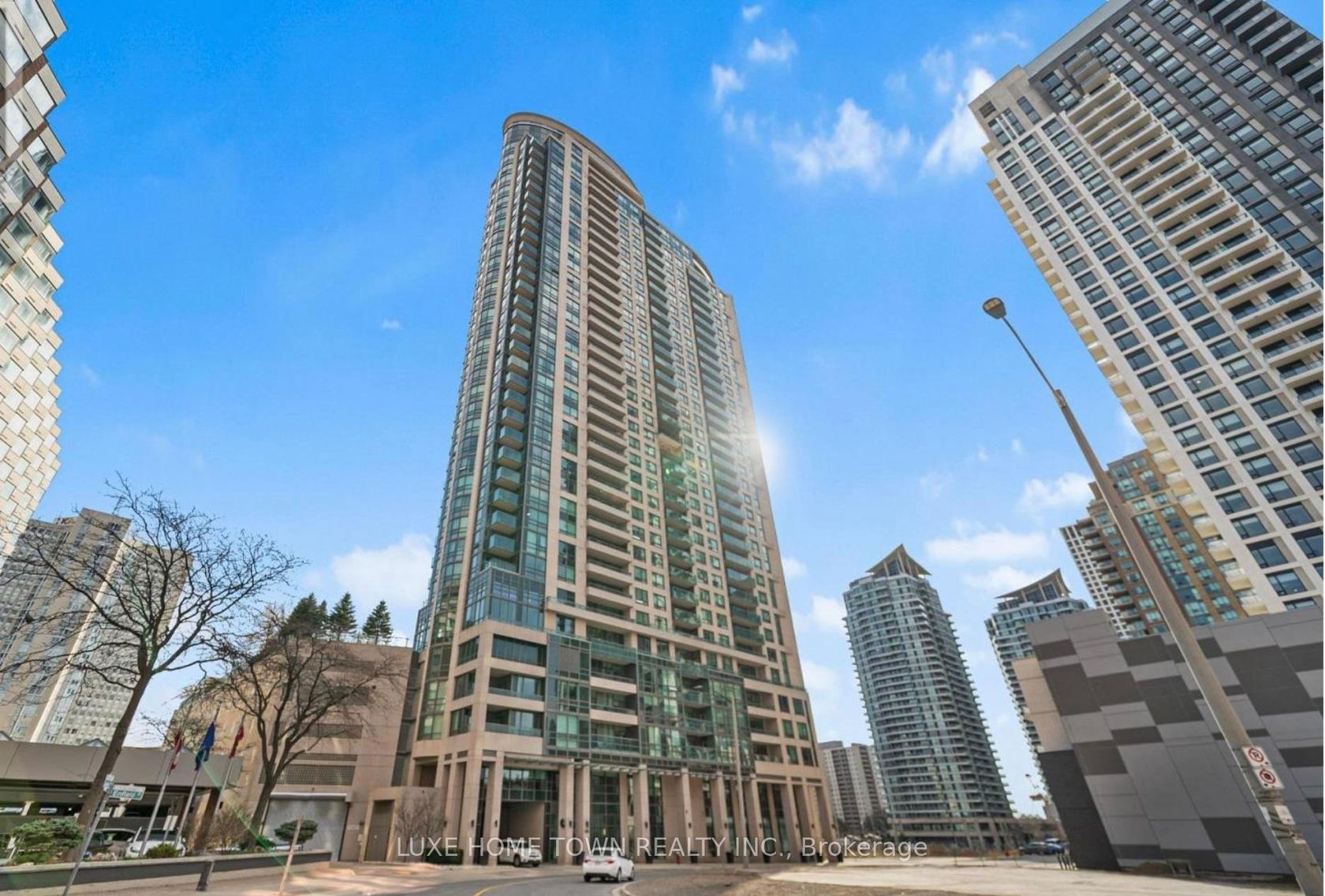 2108 - 208 Enfield Place, City Centre, Mississauga 