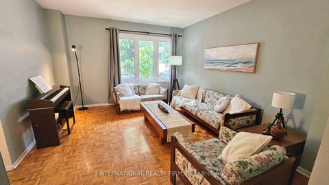 Photo 9 at 47 Parsell Square, Malvern, Toronto