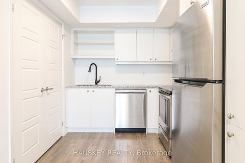 Photo 8 at 504 - 2791 Eglinton Avenue E, Eglinton East, Toronto