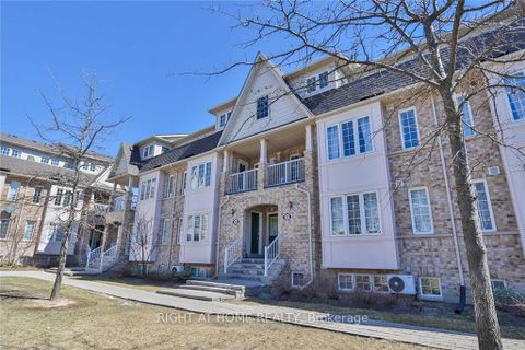 Photo 1 at 27 - 42 Pinery Trail, Malvern, Toronto