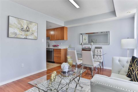 Photo 3 at 27 - 42 Pinery Trail, Malvern, Toronto