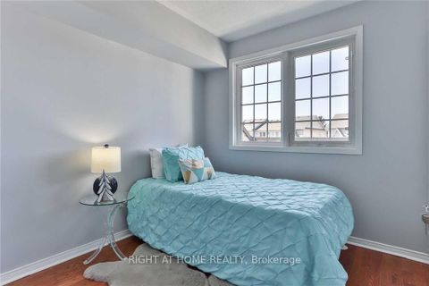 Photo 11 at 27 - 42 Pinery Trail, Malvern, Toronto