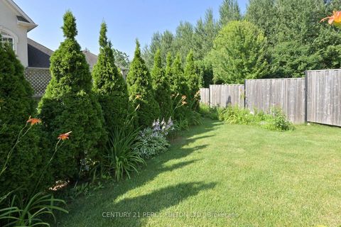 Photo 44 at 19 Sir Giancarlo Court, Patterson, Vaughan