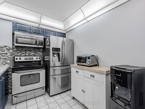 Photo 6 at 2807 - 88 Corporate Drive, Woburn, Toronto