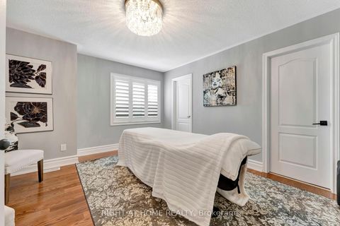 Photo 21 at 2469 Whistling Springs Crescent, WM Westmount, Oakville