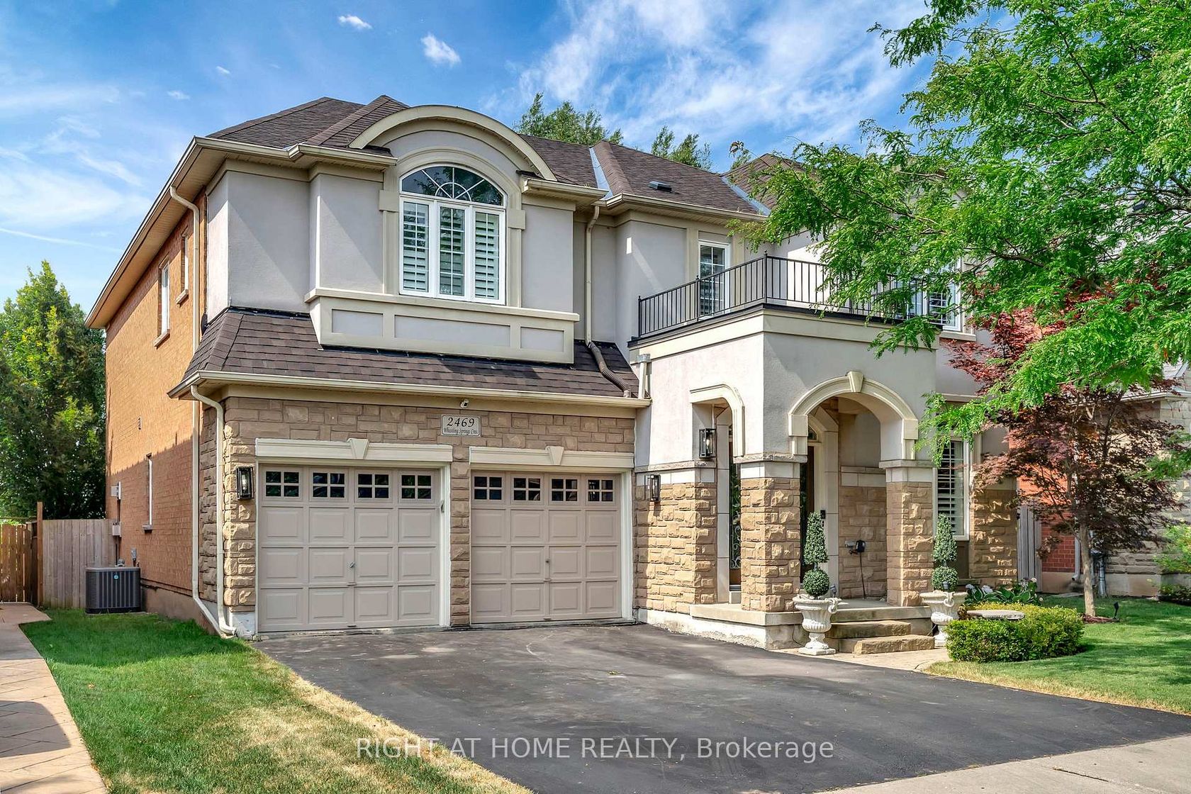 2469 Whistling Springs Crescent, WM Westmount, Oakville 