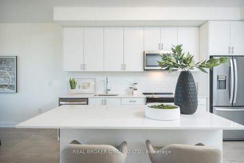 Photo 9 at 1016 - 3200 William Coltson Avenue, JM Joshua Meadows, Oakville
