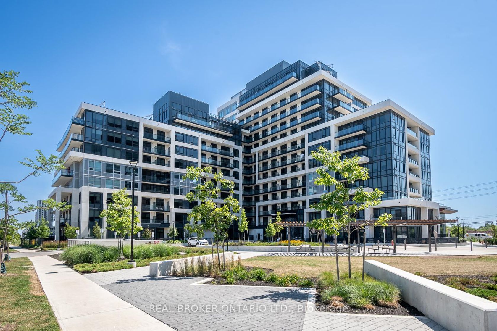 1016 - 3200 William Coltson Avenue, JM Joshua Meadows, Oakville 